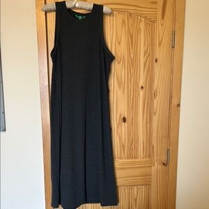 Black Sleeveless Ribbed Dress